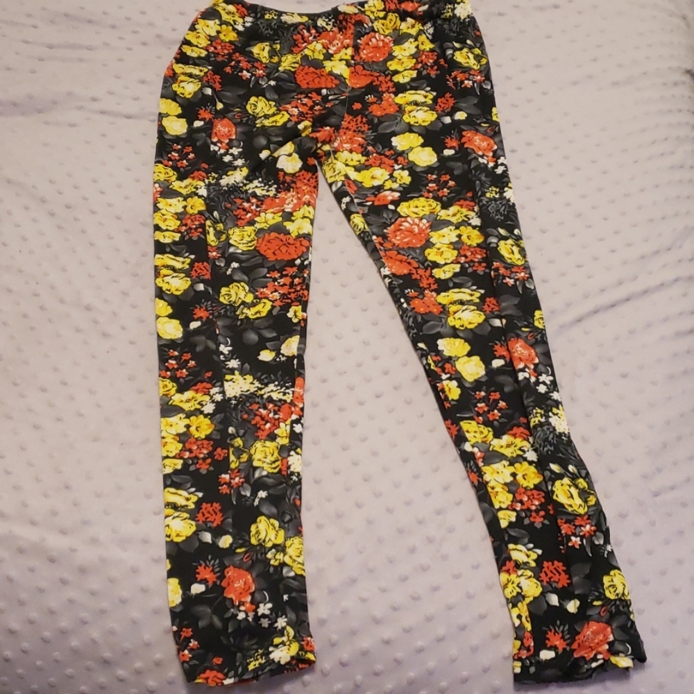 Floral tights